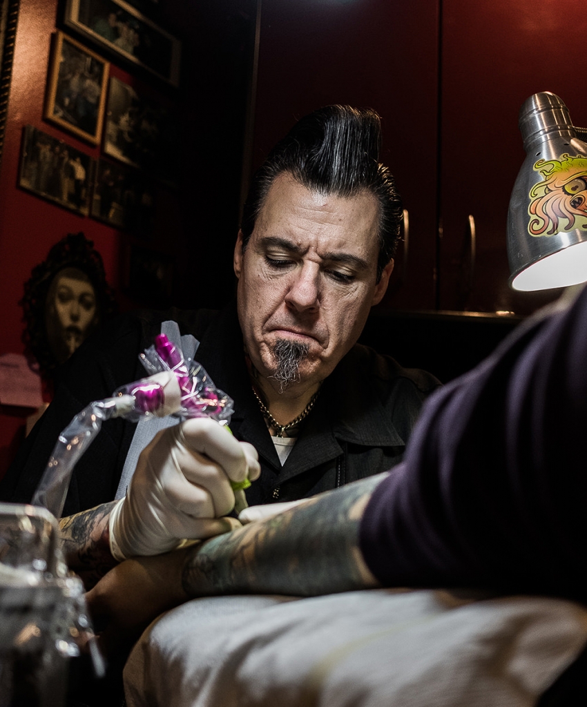 2Minute Portrait of Tattoo Artist, Joe Capobianco David Apuzzo